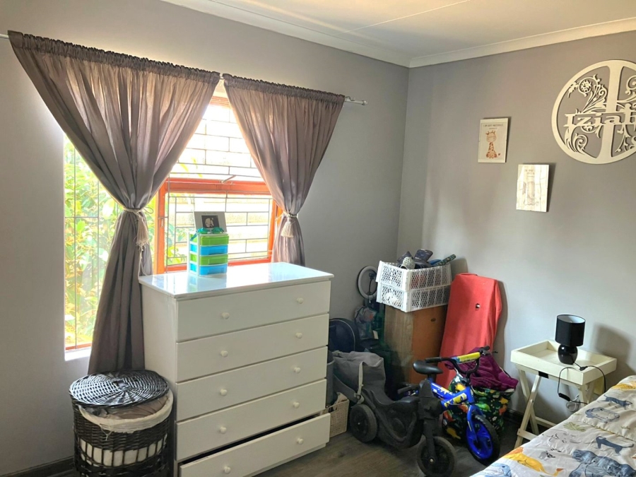 2 Bedroom Property for Sale in Campher Park Eastern Cape
